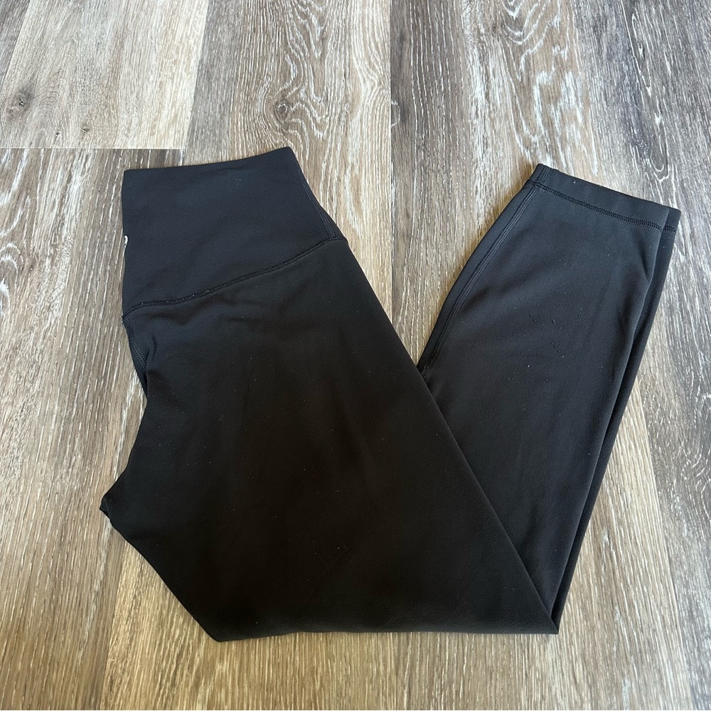 lululemon black 21’ align leggings